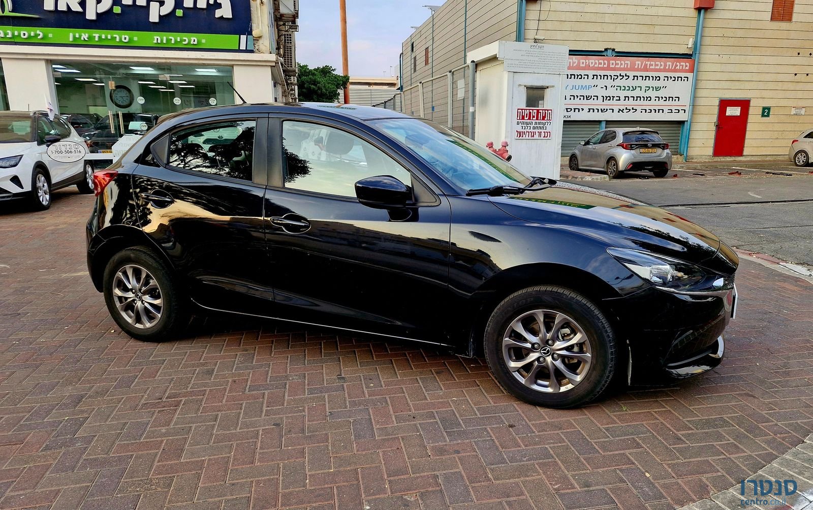 2022' Mazda 2 מאזדה photo #3