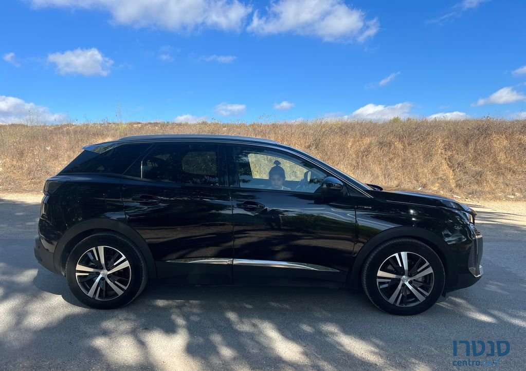 2022' Peugeot 3008 פיג'ו photo #1