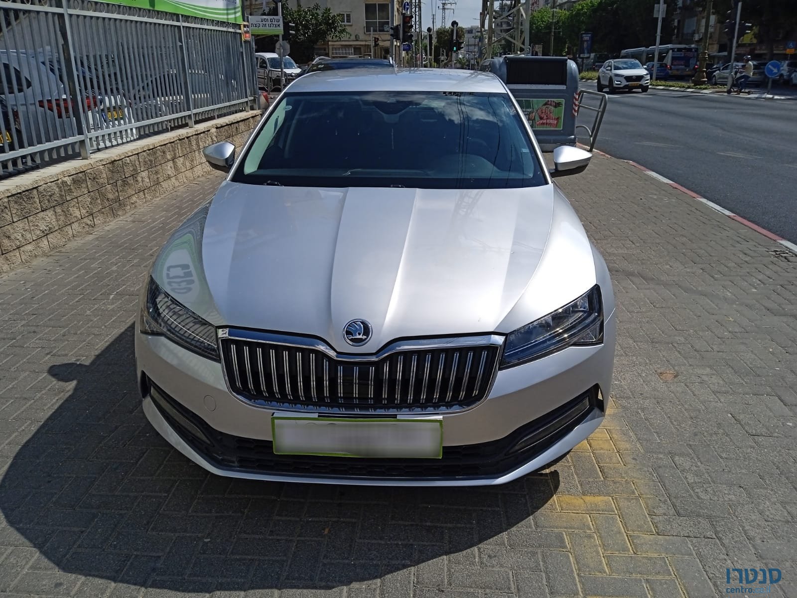 2021' Skoda Superb photo #1