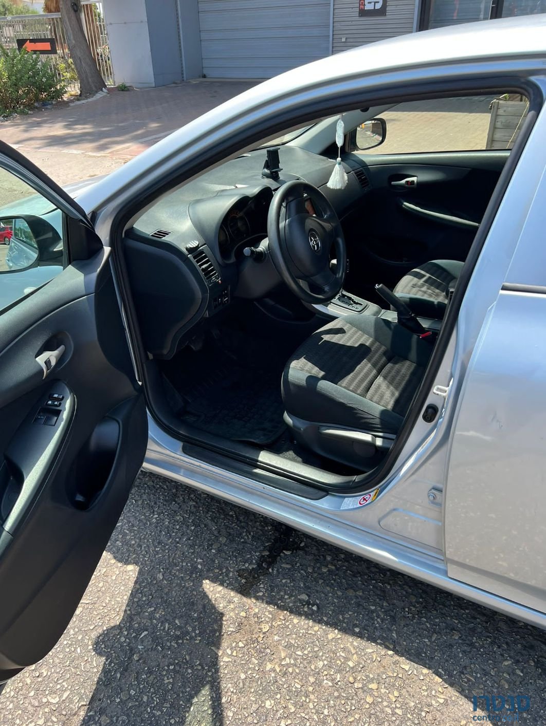 2009' Toyota Corolla טויוטה קורולה photo #2