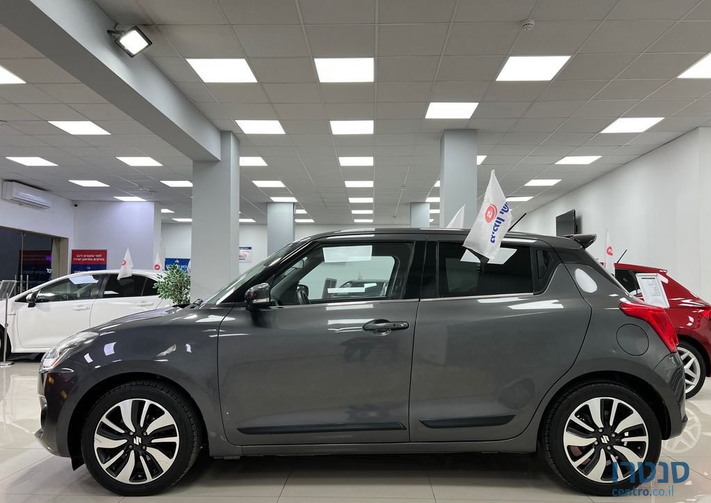 2018' Suzuki Swift סוזוקי סוויפט photo #3