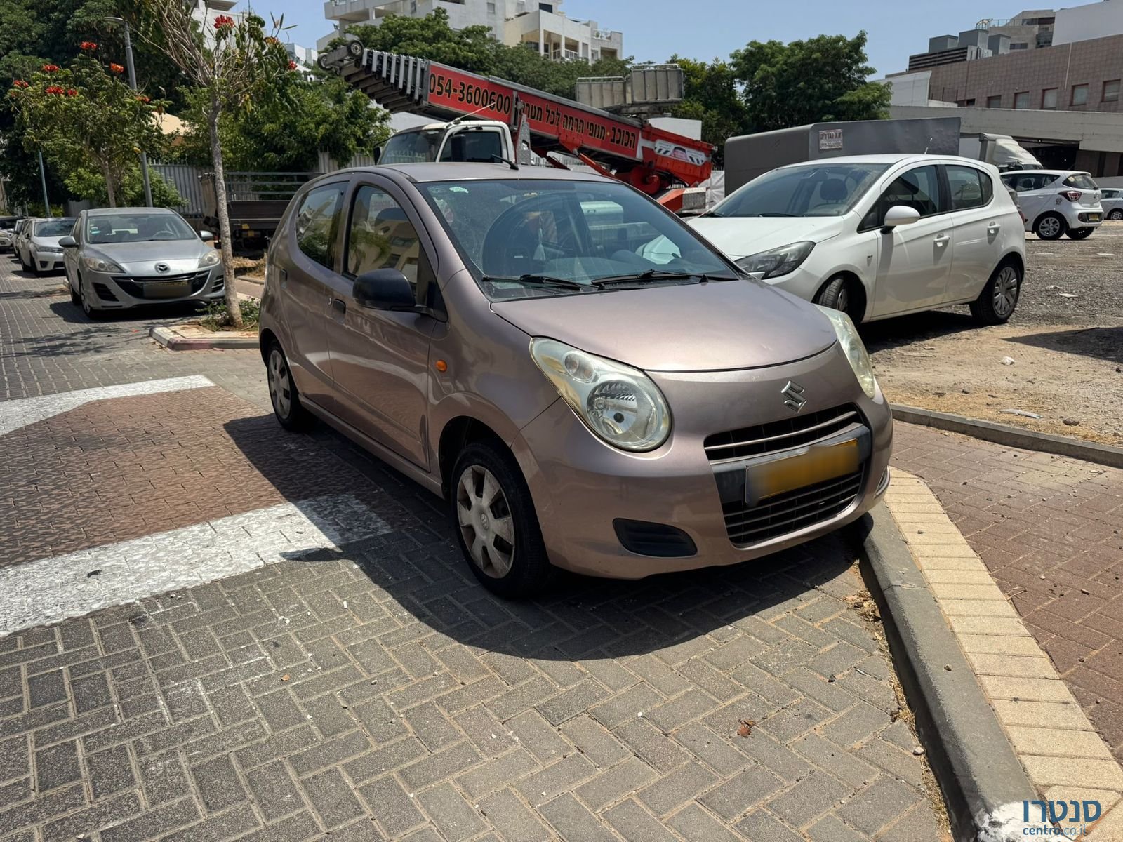 2012' Suzuki Alto photo #1