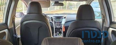 2013' Hyundai I30 יונדאי photo #4