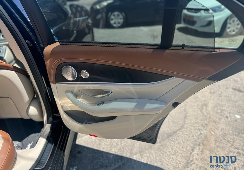 2022' Mercedes-Benz E-Class מרצדס photo #6