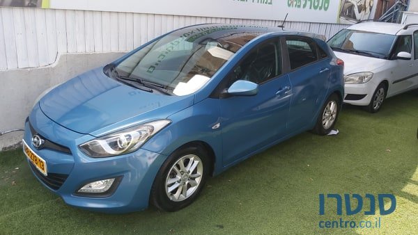 2010' Hyundai i30 photo #1