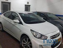 2012' Hyundai i25 יונדאי photo #1