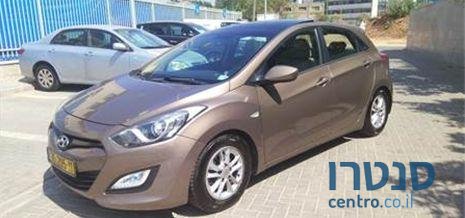 2013' Hyundai I30 i30 יונדאי photo #1