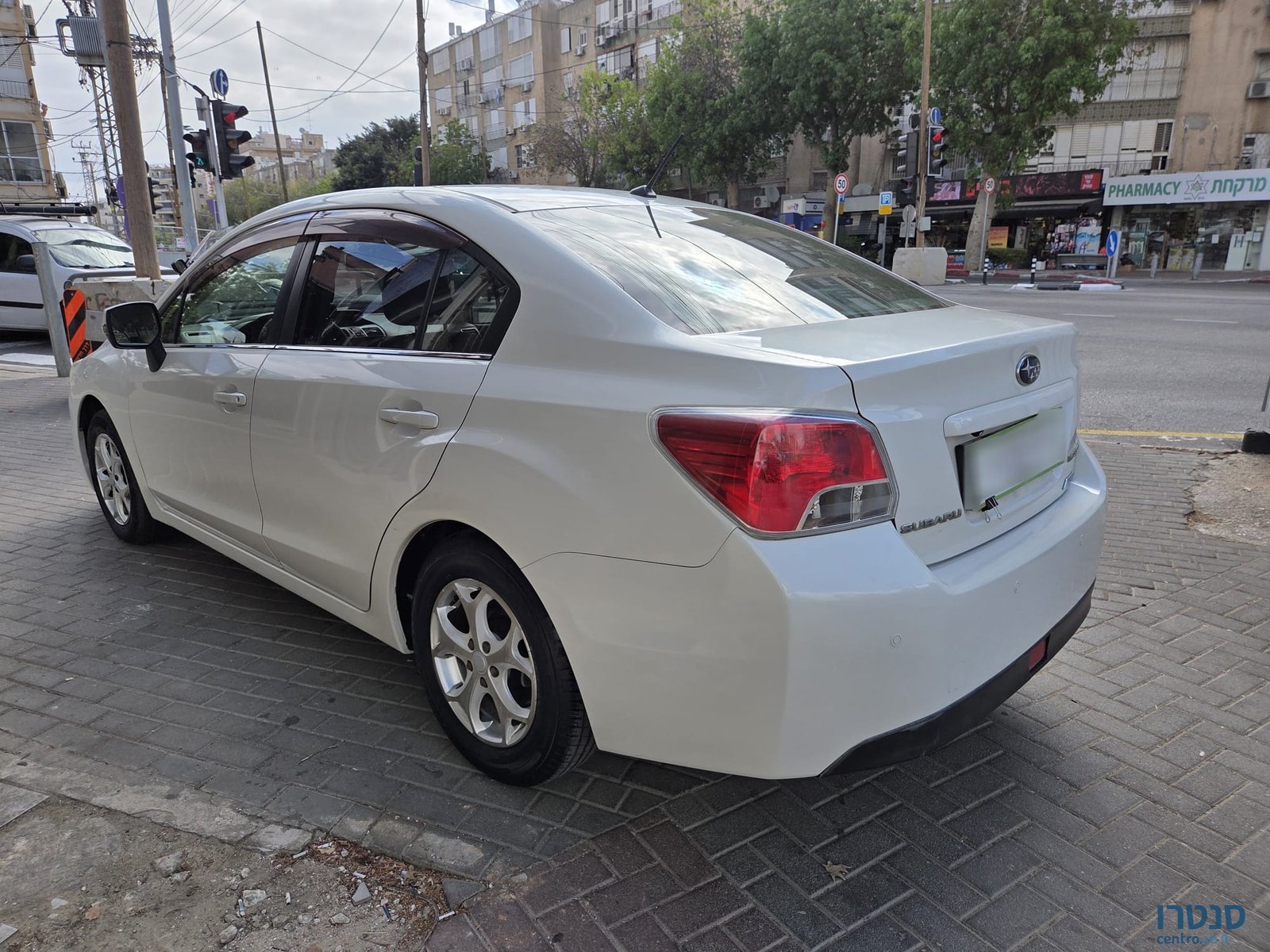 2016' Subaru Impreza photo #4
