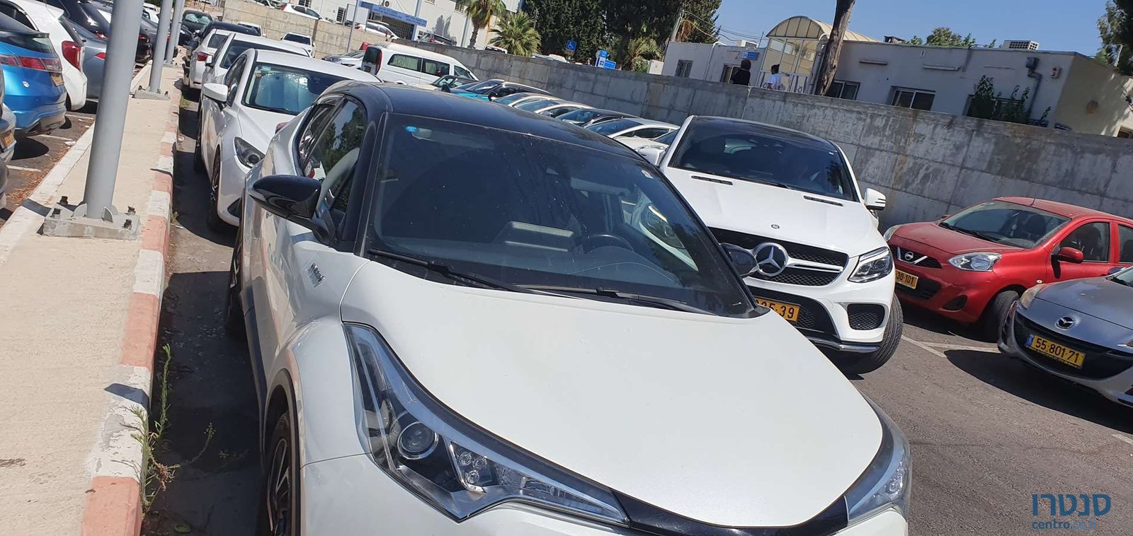 2019' Toyota C-Hr טויוטה C-Hr photo #1