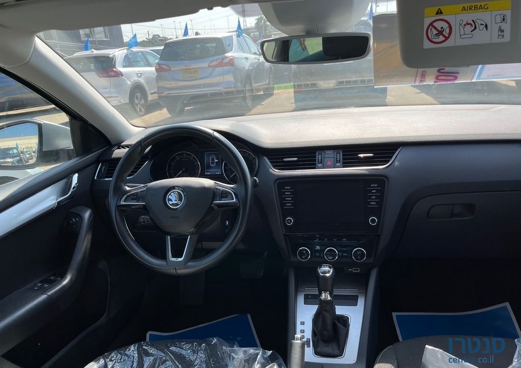 2019' Skoda Octavia סקודה אוקטביה photo #2