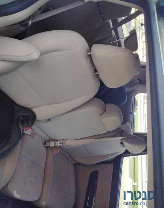 2016' Kia Carnival קיה קרניבל photo #4