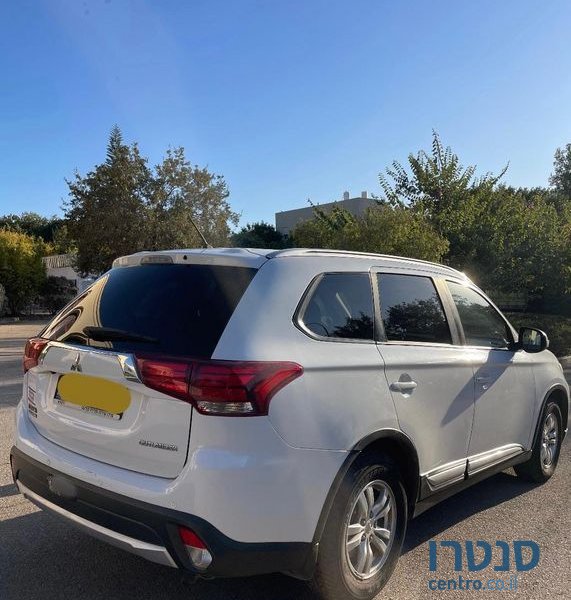 2016' Mitsubishi Outlander מיצובישי אאוטלנדר photo #2