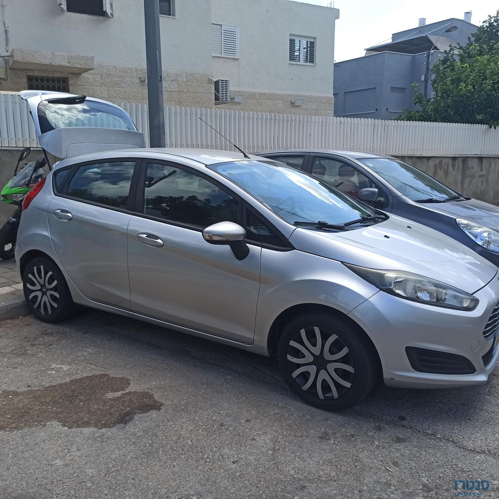 2013' Ford Fiesta פורד פיאסטה photo #2