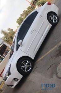 2013' Toyota Avensis טויוטה אונסיס photo #1