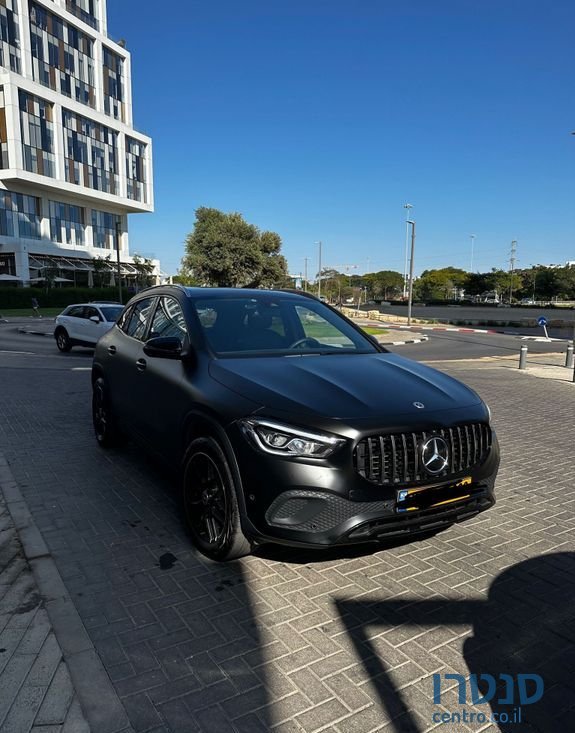 2023' Mercedes-Benz GLA מרצדס photo #2