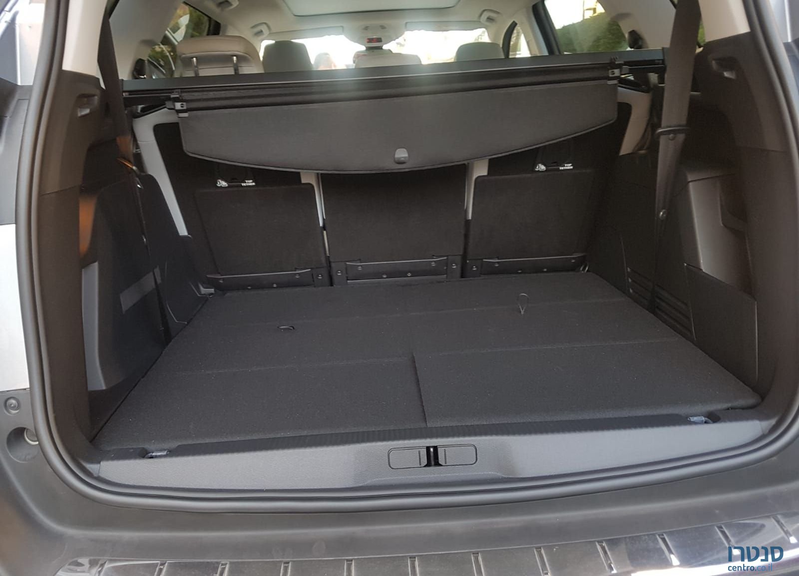 2020' Peugeot 5008 פיג'ו photo #5