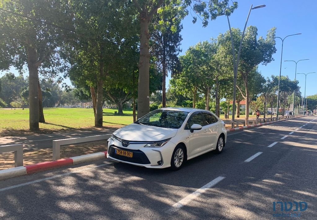 2019' Toyota Corolla טויוטה קורולה photo #3