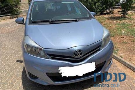 2012' Toyota Yaris טויוטה יאריס photo #2