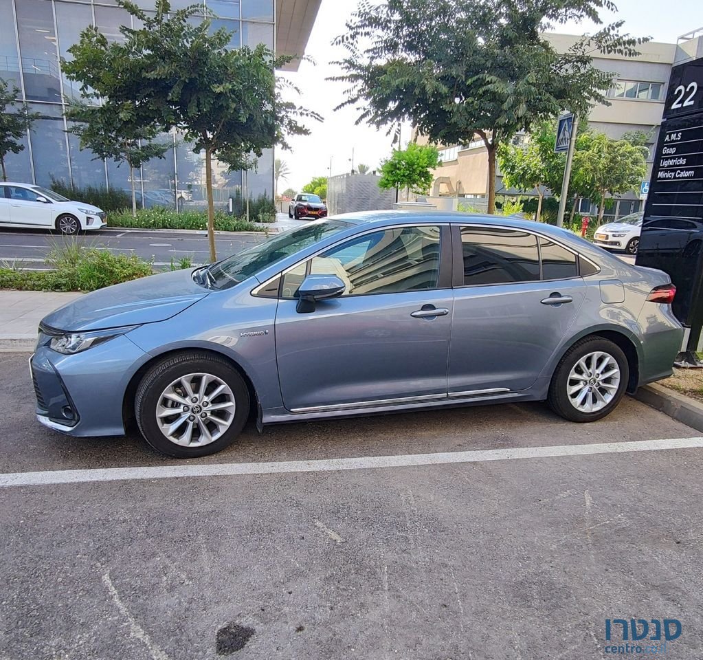 2021' Toyota Corolla טויוטה קורולה photo #3