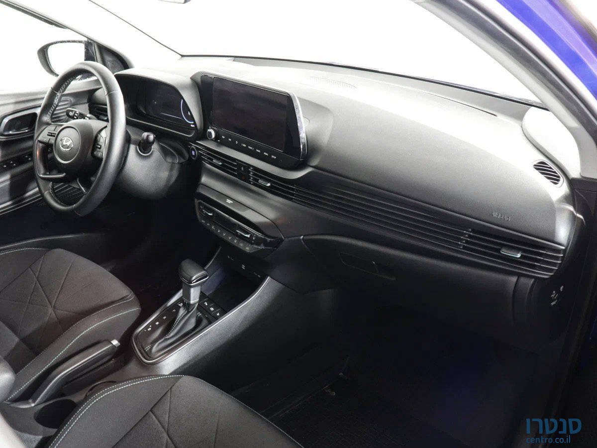 2023' Hyundai Bayon photo #5