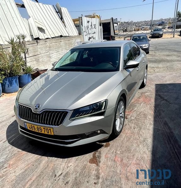 2018' Skoda Superb סקודה סופרב photo #1