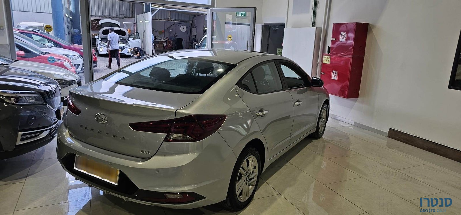 2020' Hyundai Elantra photo #3