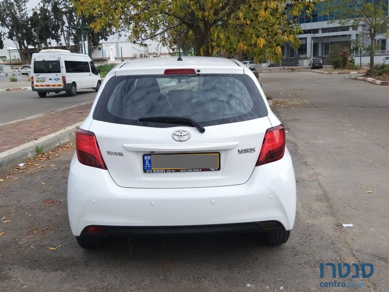 2016' Toyota Yaris יאריס STYLE IN NG photo #3