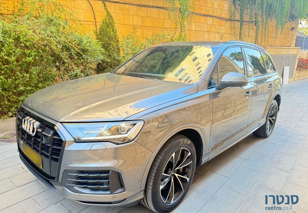 2022' Audi Q7 אאודי photo #3