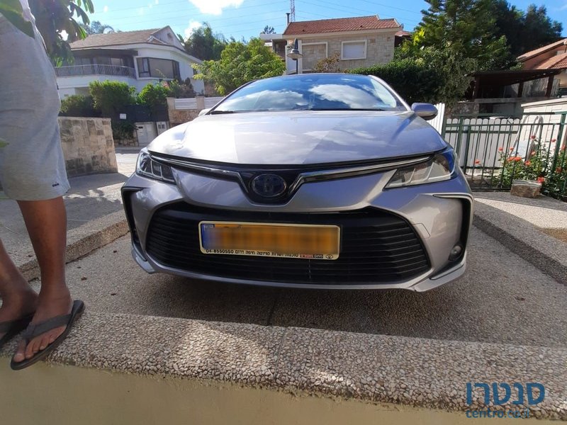 2019' Toyota Corolla טויוטה קורולה photo #2