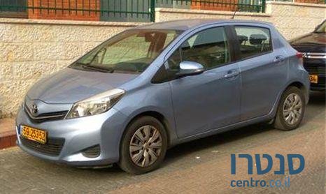 2013' Toyota Yaris טויוטה יאריס photo #1