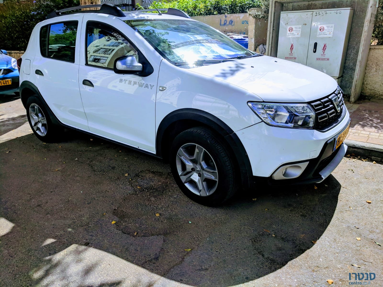 2017' Dacia Sandero photo #1