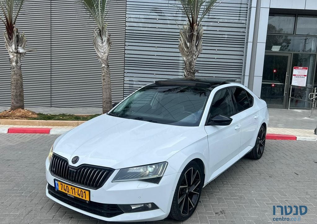 2019' Skoda Superb סקודה סופרב photo #1