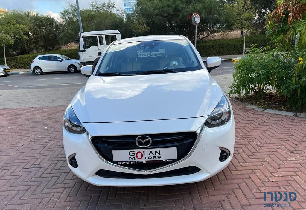 2019' Mazda 2 מאזדה photo #3