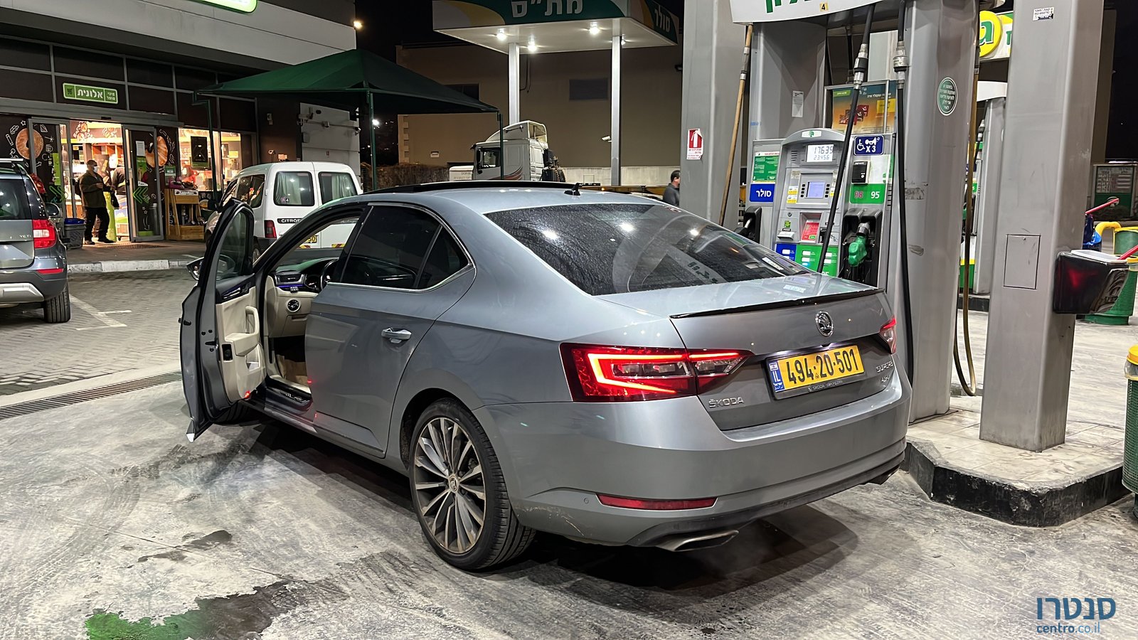 2018' Skoda Superb סקודה סופרב photo #2