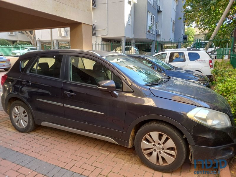 2014' Suzuki SX4 סוזוקי photo #3