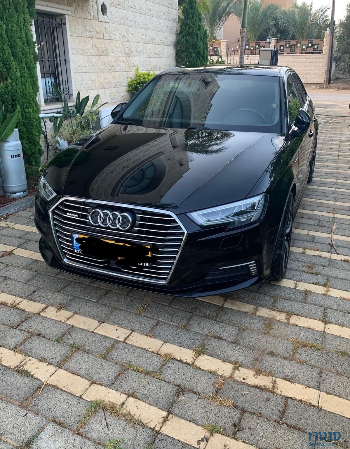 2018' Audi A3 אאודי photo #1