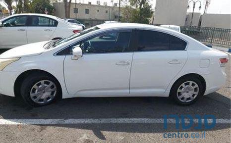 2010' Toyota Avensis טויוטה אונסיס photo #2