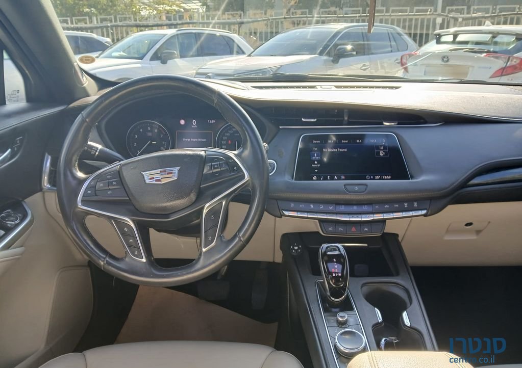2022' Cadillac XT4 קאדילק photo #6
