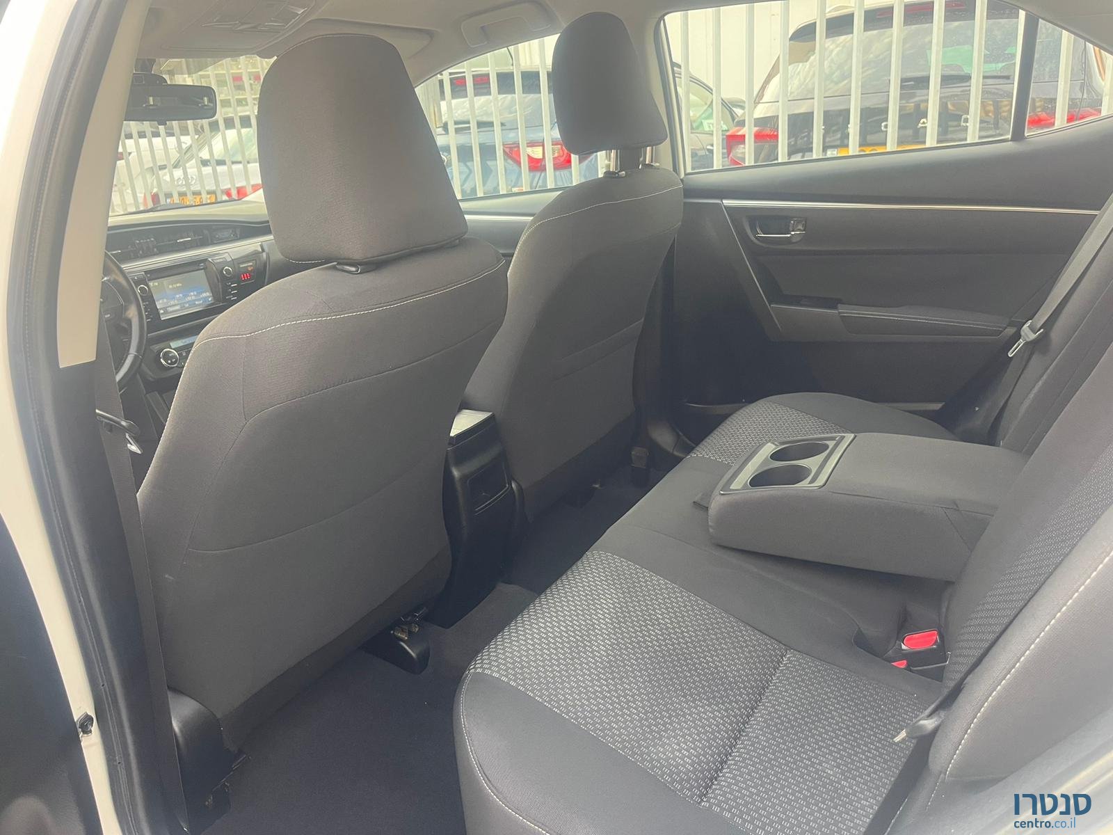 2014' Toyota Corolla photo #4