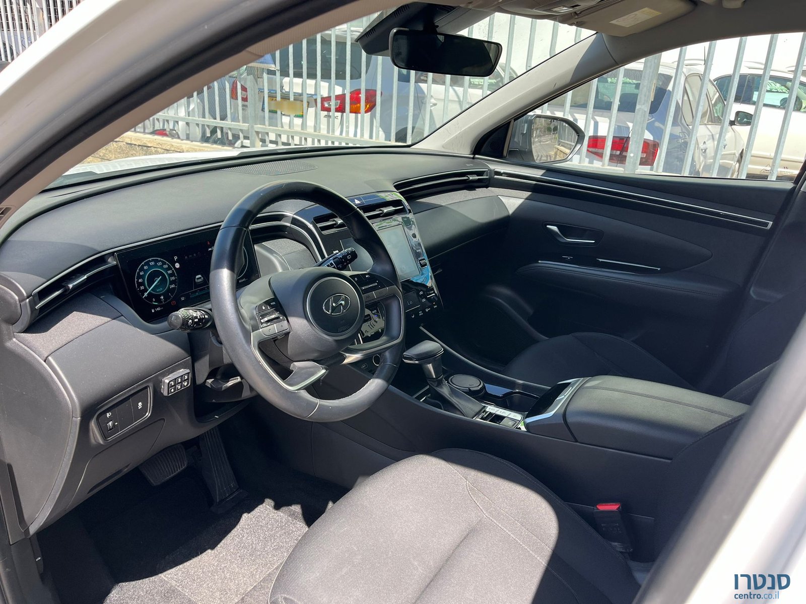 2023' Hyundai Tucson photo #3