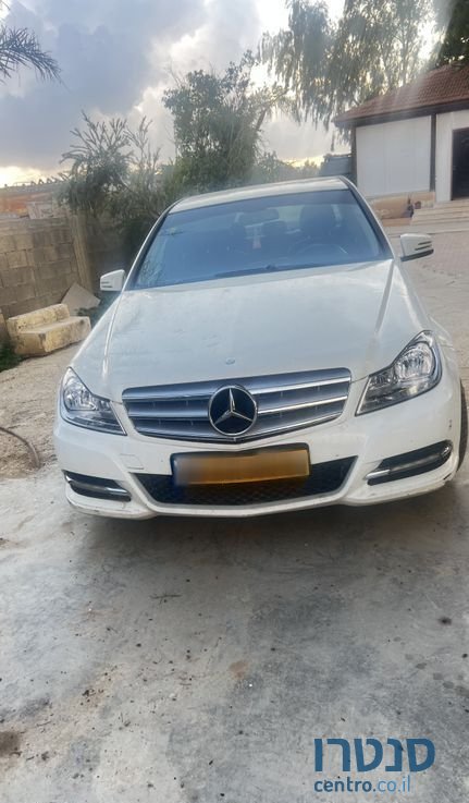 2011' Mercedes-Benz C-Class מרצדס Taxi photo #2