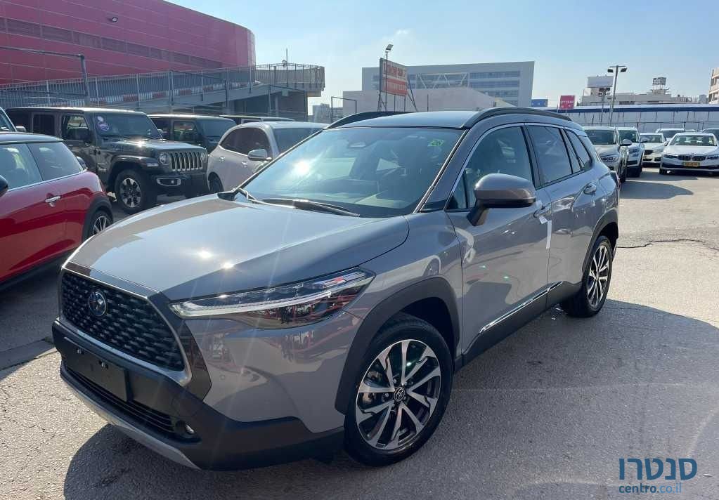 2023' Toyota Corolla טויוטה קורולה קרוס photo #1