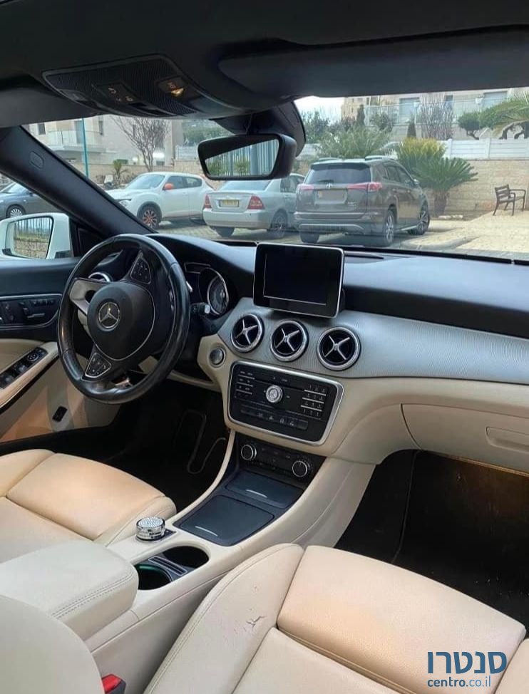 2016' Mercedes-Benz CLA מרצדס photo #2
