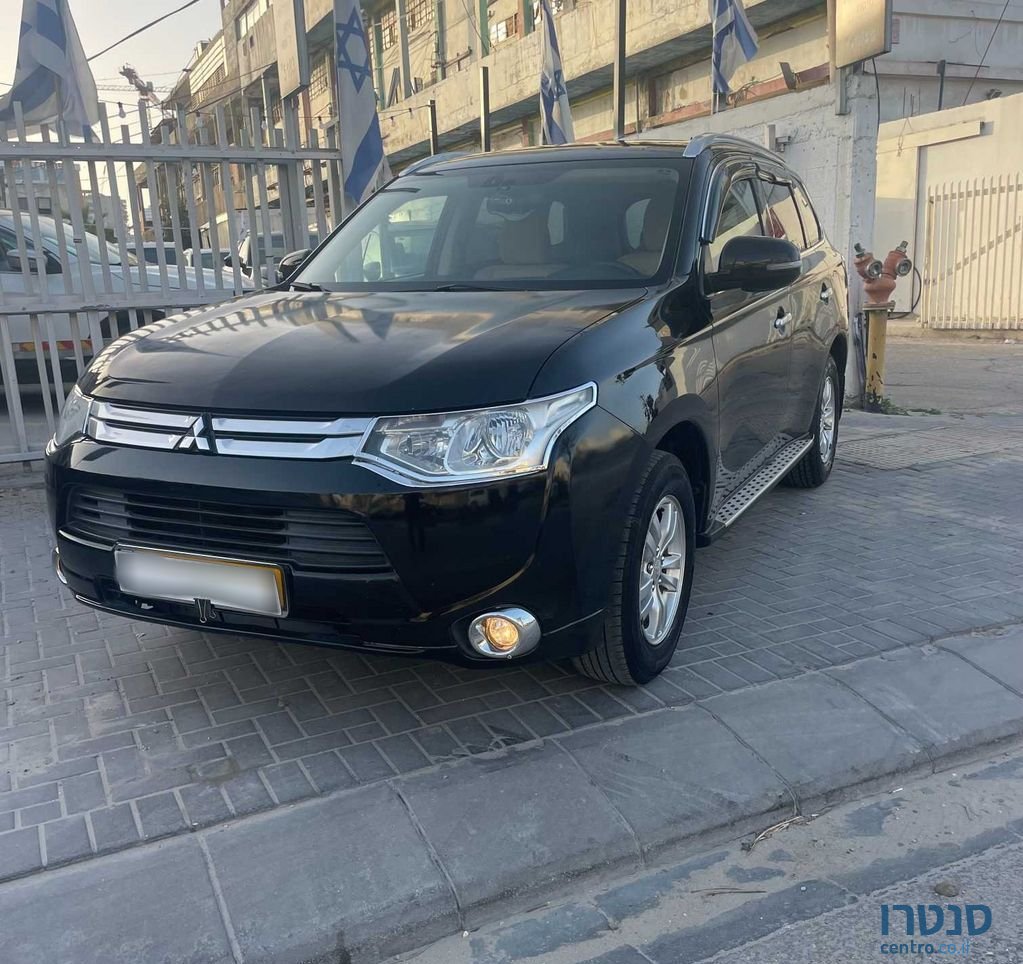 2015' Mitsubishi Outlander מיצובישי אאוטלנדר photo #3