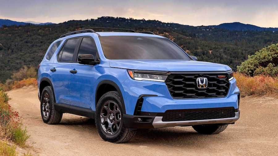 Here’s What Makes the 2023 Honda Pilot TrailSport So Capable off the Beaten Path