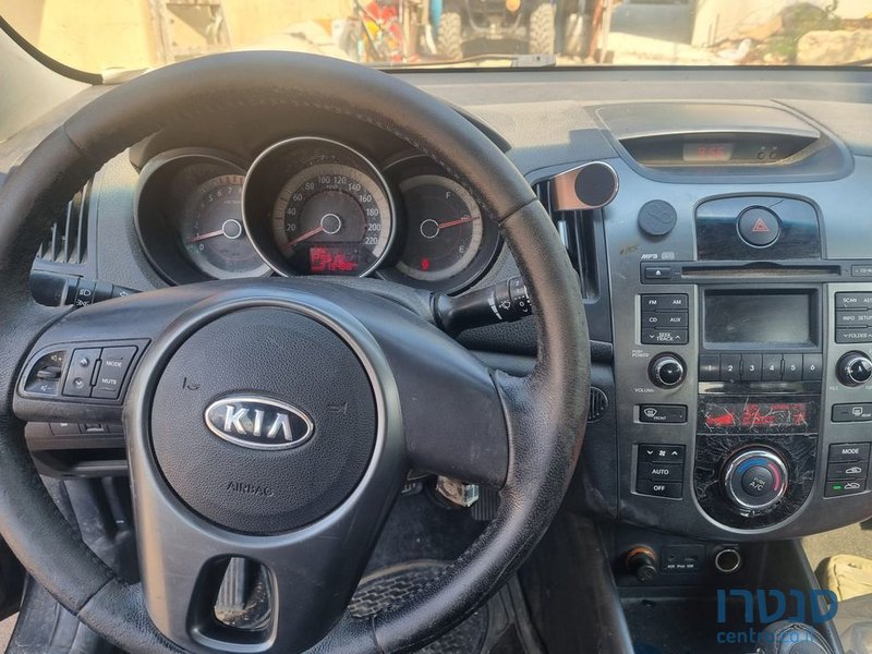 2012' Kia Forte קיה פורטה photo #2