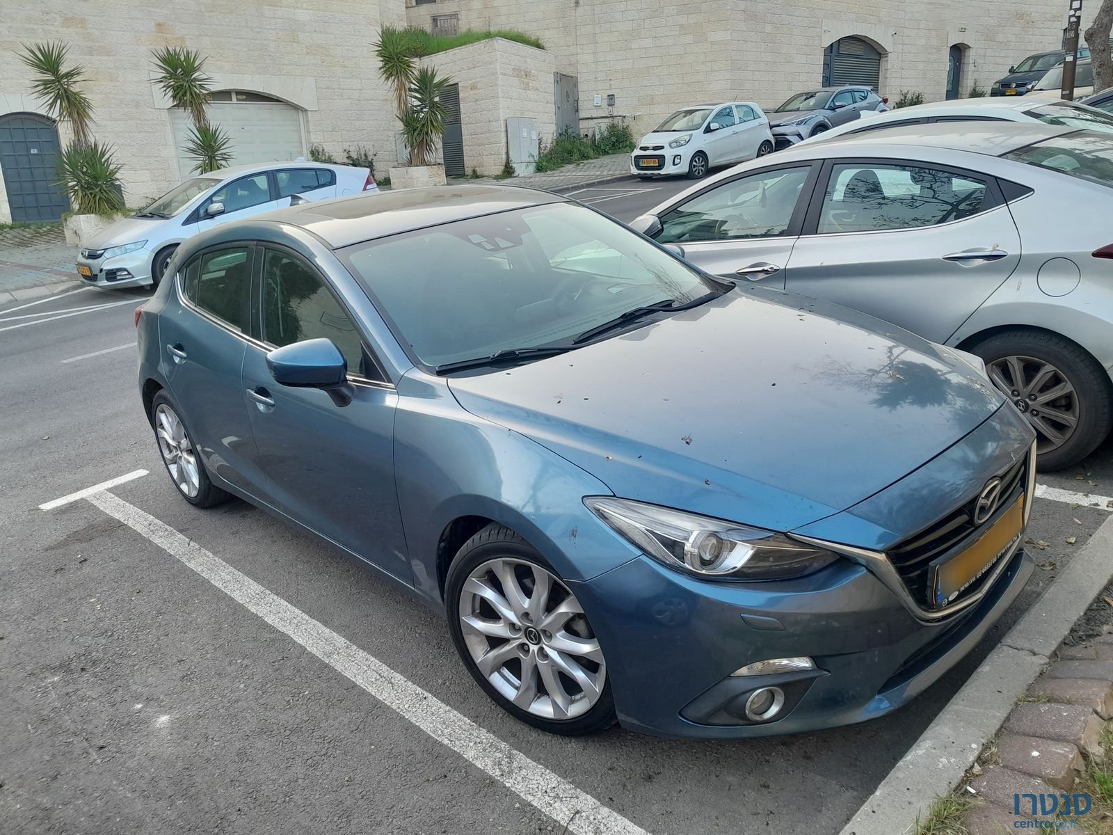 2016' Mazda 3 מאזדה photo #1