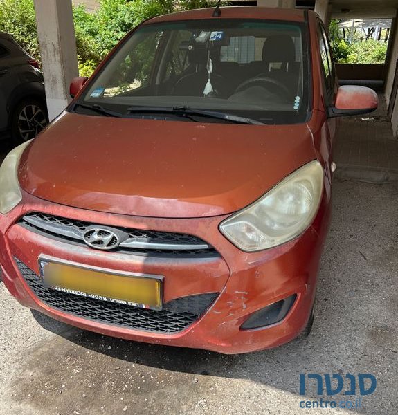 2011' Hyundai i10 יונדאי photo #3