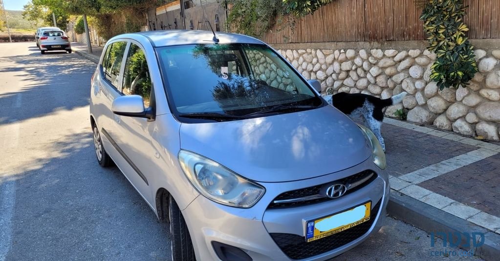 2013' Hyundai i10 יונדאי photo #3