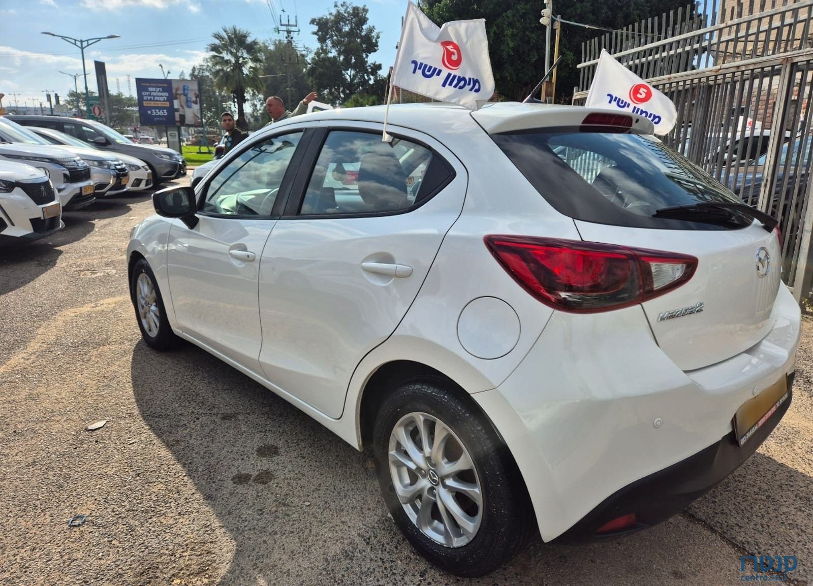 2019' Mazda 2 מאזדה photo #5